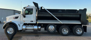 2021 Peterbilt 567 - photo 1